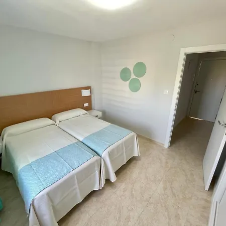 Appartement California 1 & 2, Family Only, By California
